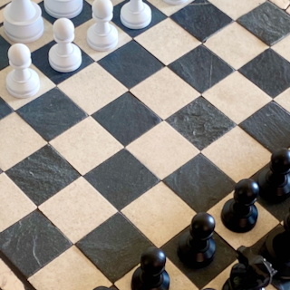 Table échiquier